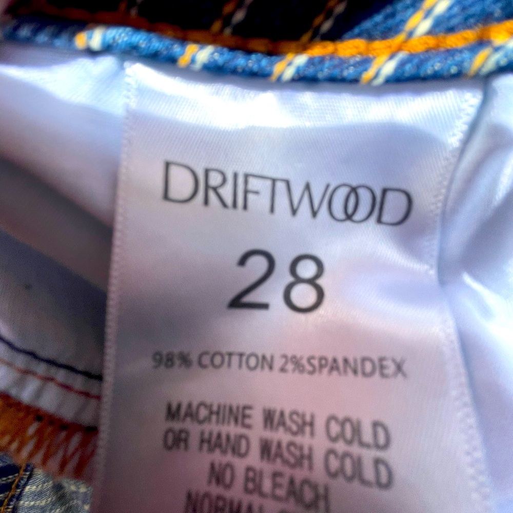 Driftwood jeans from free people. Size 28